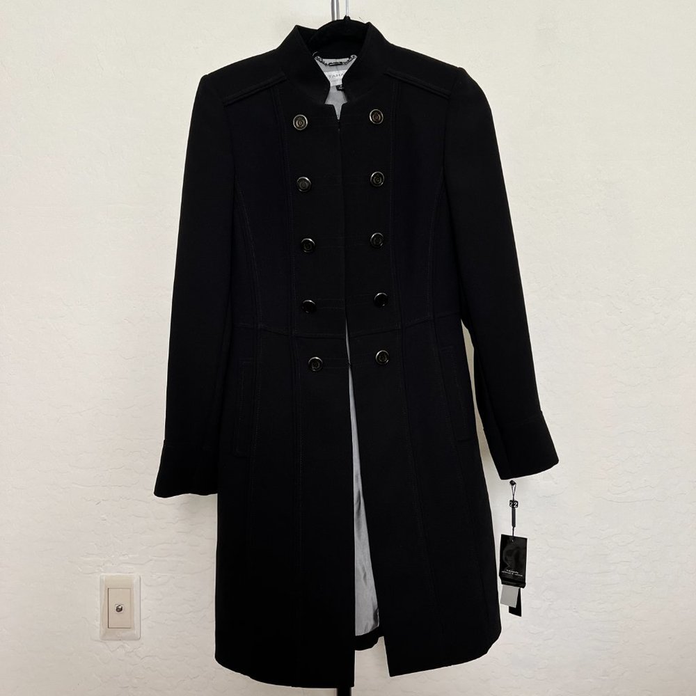 NWT Tahari Arthur S. Levine Coat - Unique buttons